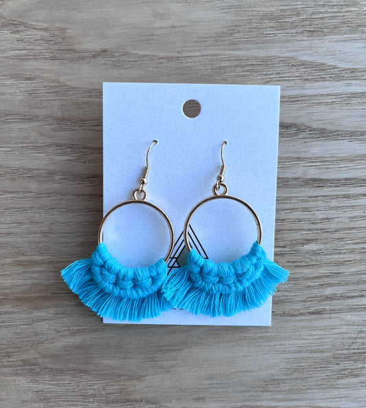 Spring Blue Rounds
