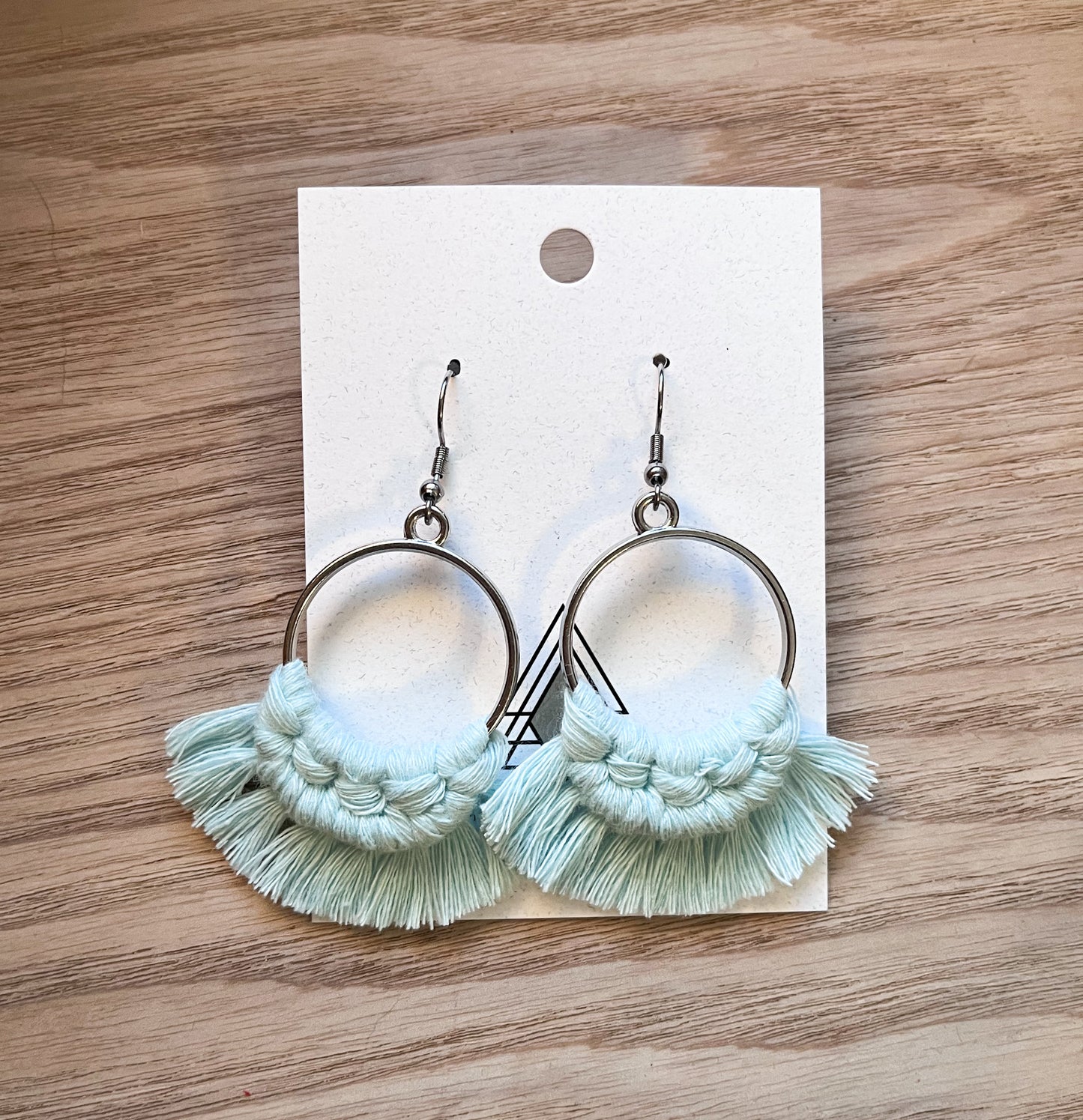 Spring Blue Rounds