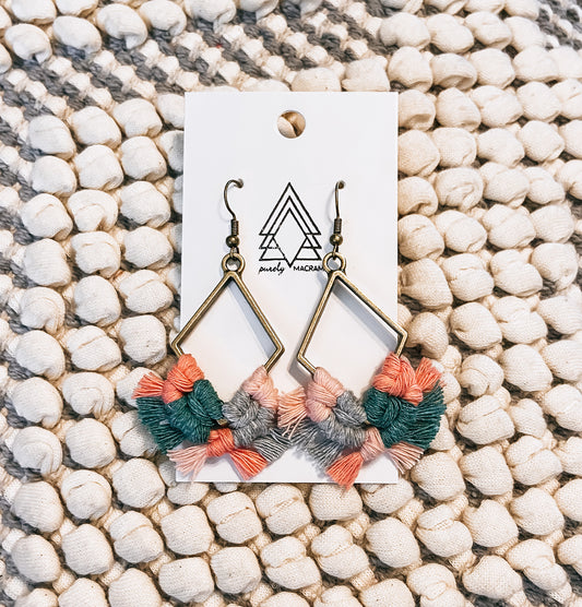 Multi-Colored Diamonds